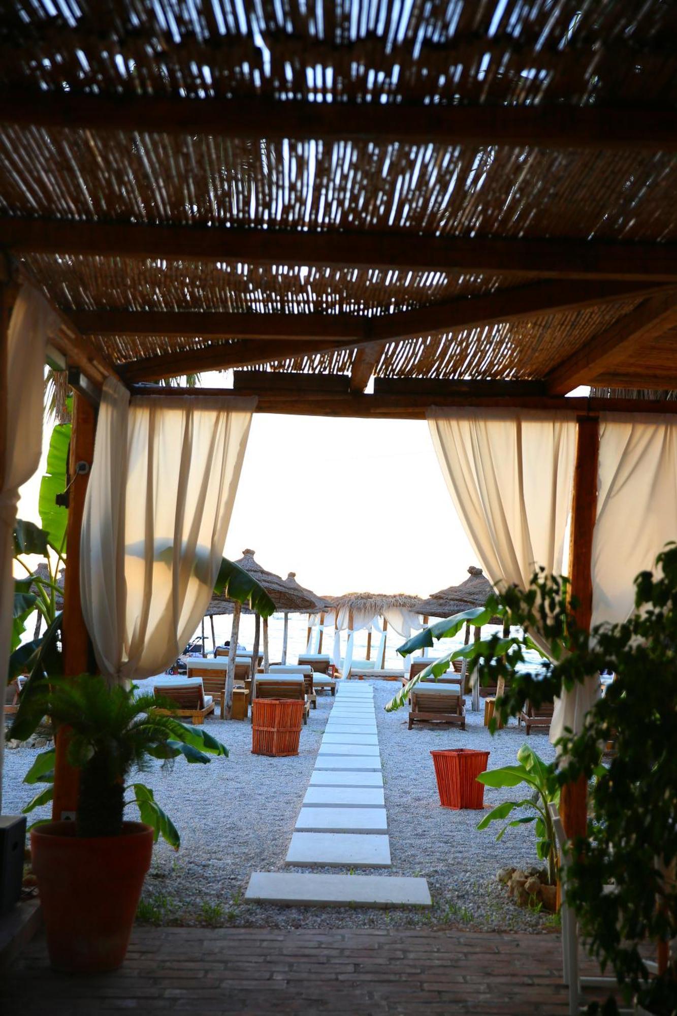 Oricon Coast Luxury Resort 오리쿰 외부 사진