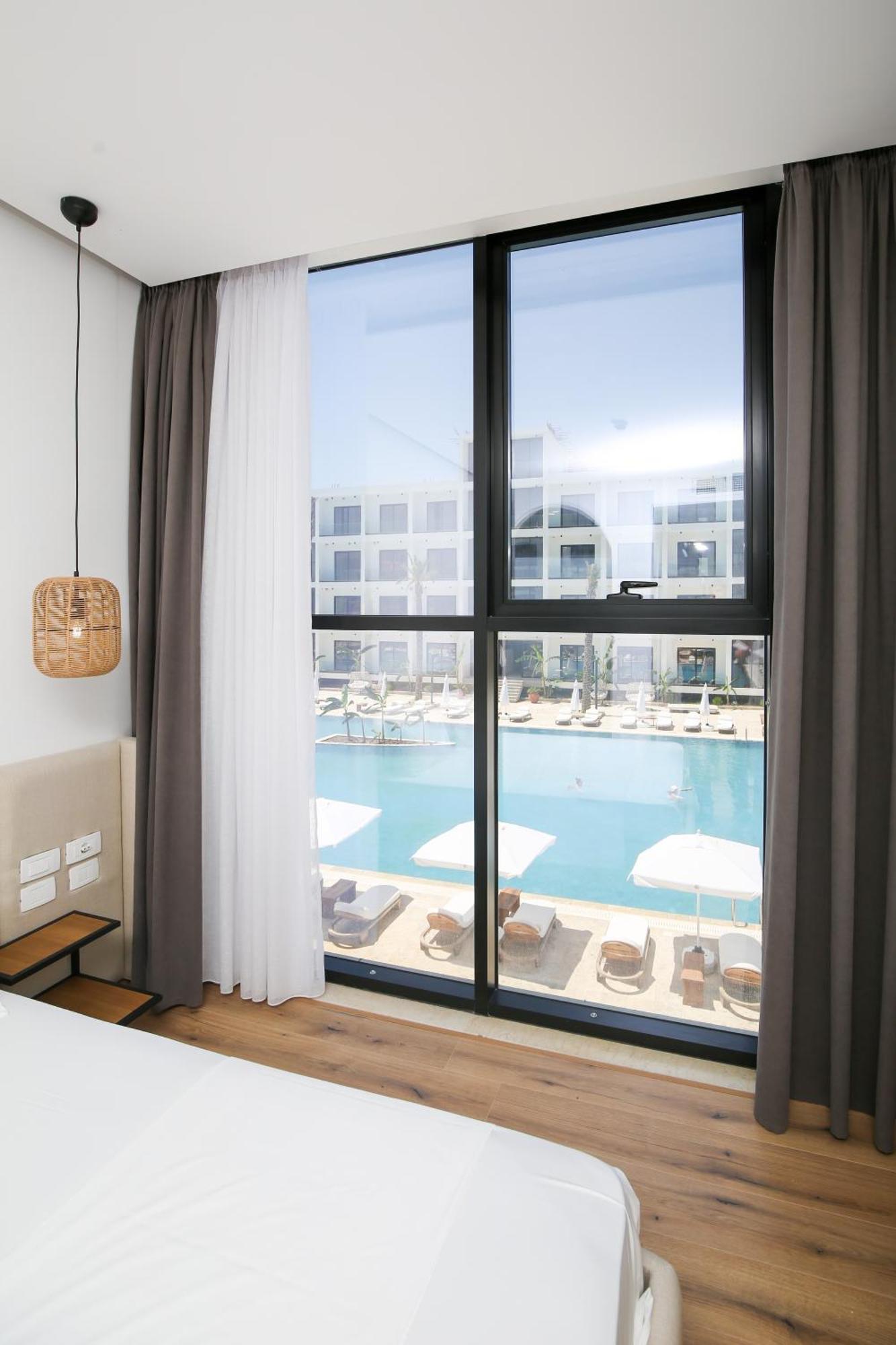 Oricon Coast Luxury Resort 오리쿰 외부 사진
